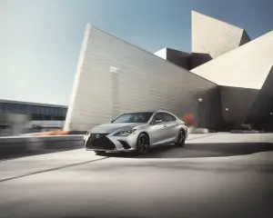 Lexus ES Hybrid